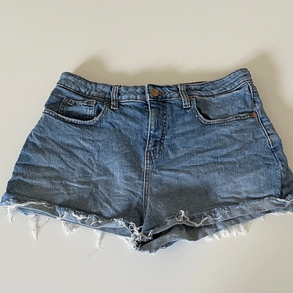 Wild Fable High Rise Rolled Cuff Shorts Blue 10R Beach Vacation